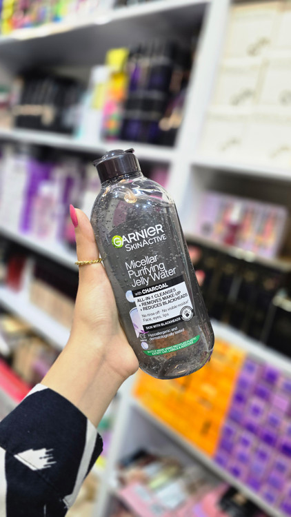 میسلار واتر black گارنیر برای پوست مستعد جوش و آکنه