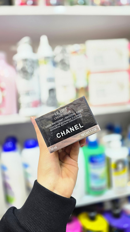 خرید کرم لیفت و جوانساز Chanel | Lifting & rejuvenating cream برای پوست شفاف و جوان