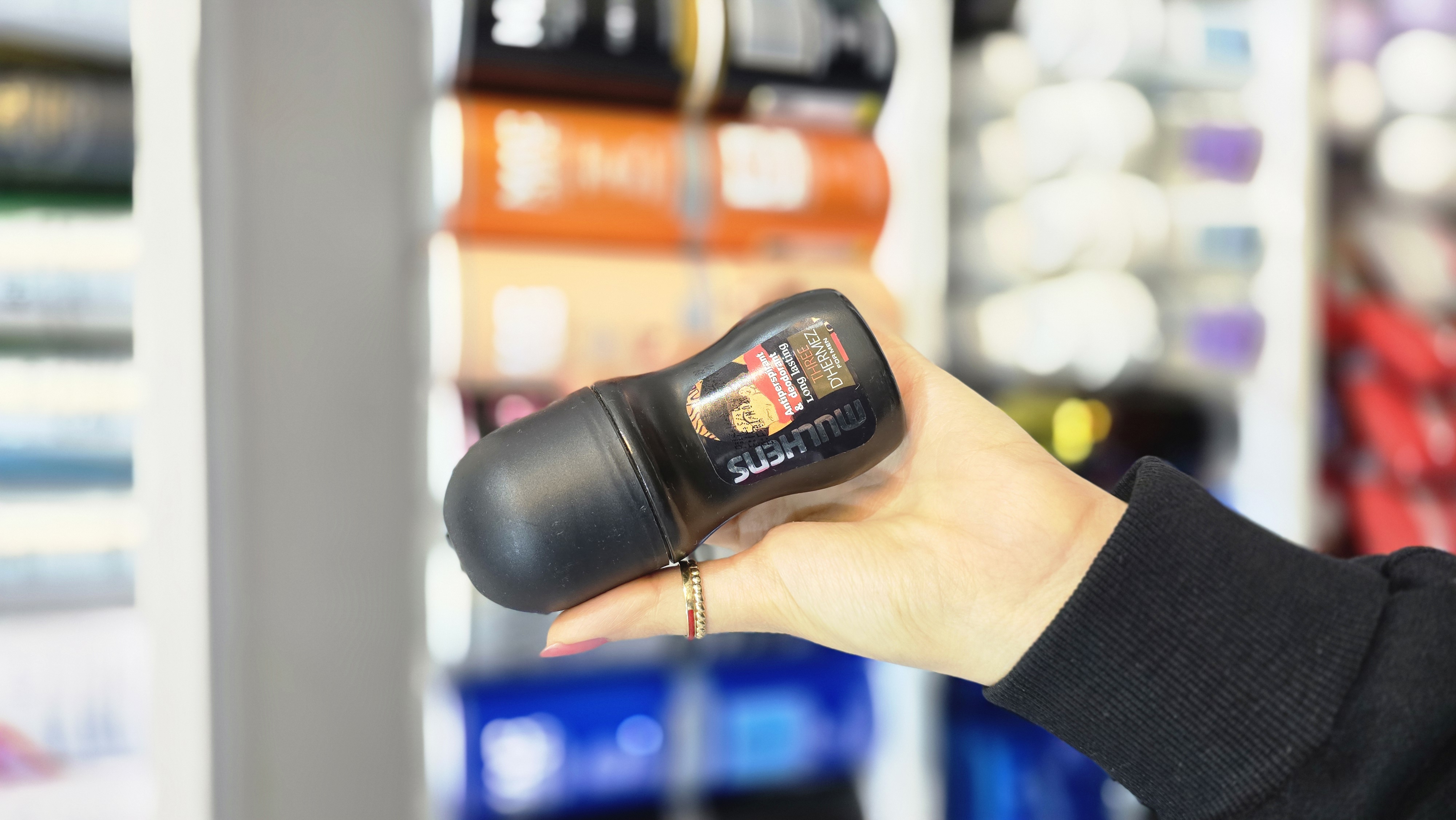 مام رولی ضد تعریق مولهنز