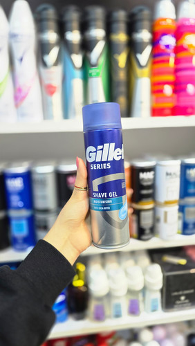 ژل اصلاح مرطوبکننده ژیلت آبی | Gillette Moisturising Shave Gel with Coco Butter