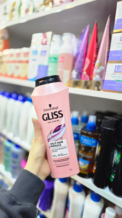 شامپو گلیس شوارزکف صورتی برای موهای نازک و کمحجم