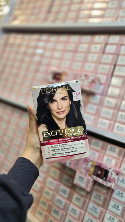 رنگ مو لورآل شماره 1.01 مشکی دودی سرد L'Oréal Hair Color 1.01 با تناژ خنثی و ماندگار