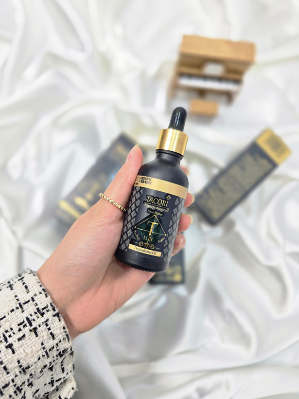 سرم مو تاکوری آرگان شی باتر Takori Hair Oil ضد وز و ترمیم کننده مو