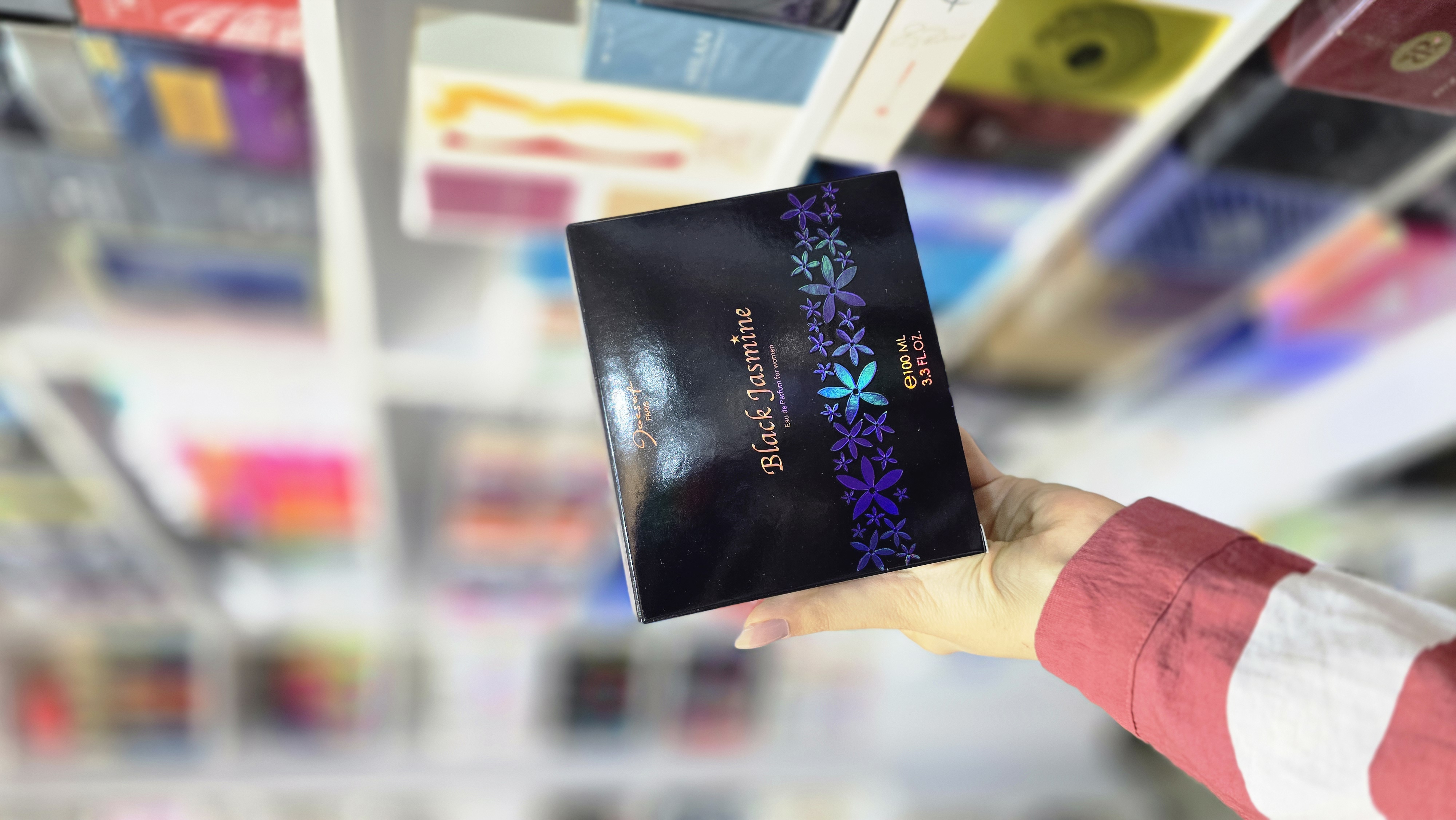 ادکلن Black Jasmine 100 میل با رایحه گرم و گلی ماندگار زنانه