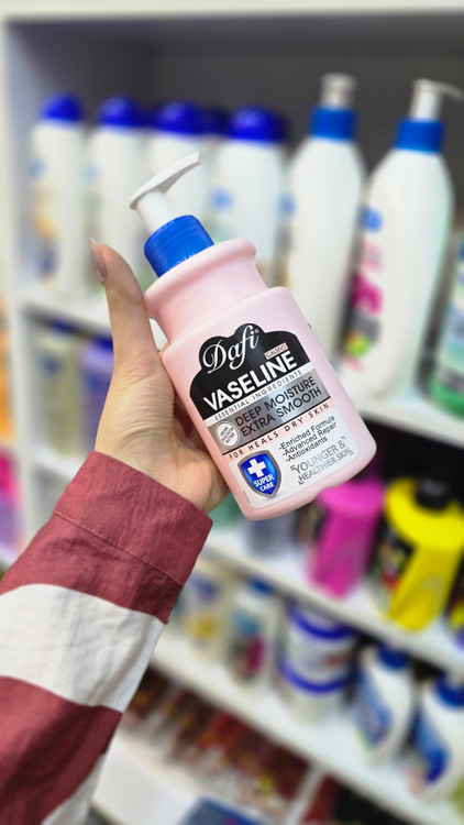 وازلین پمپی دافی کوکو باتر مرطوب کننده قوی پوست Dafi Vaseline Cocoa Butter مناسب پوست خشک و ترک خورده