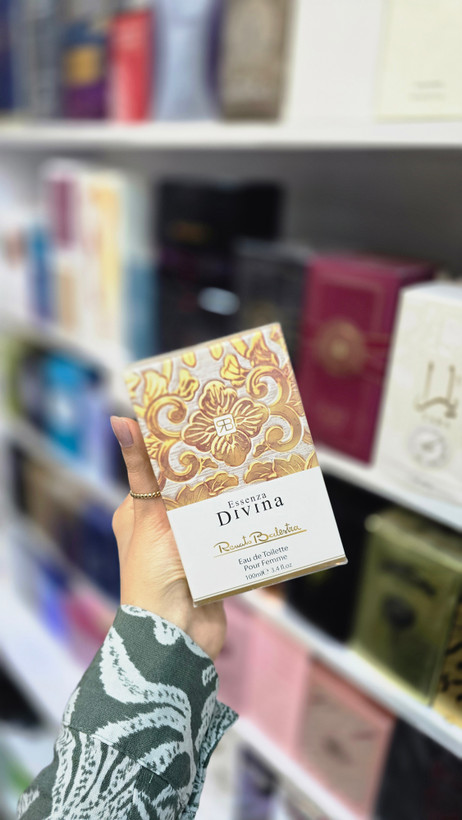 عطر رناتو بالسترا فیوری دی اسنزا دیوینا | Renato Balestra Divina | عطر گلی زنانه