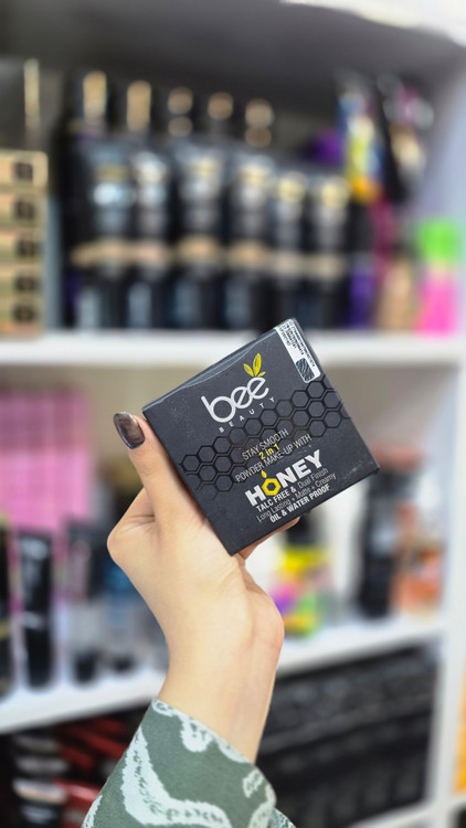 خرید بهترین پنکیک بی بیوتی مدل Extra Lasting با پوشش طبیعی