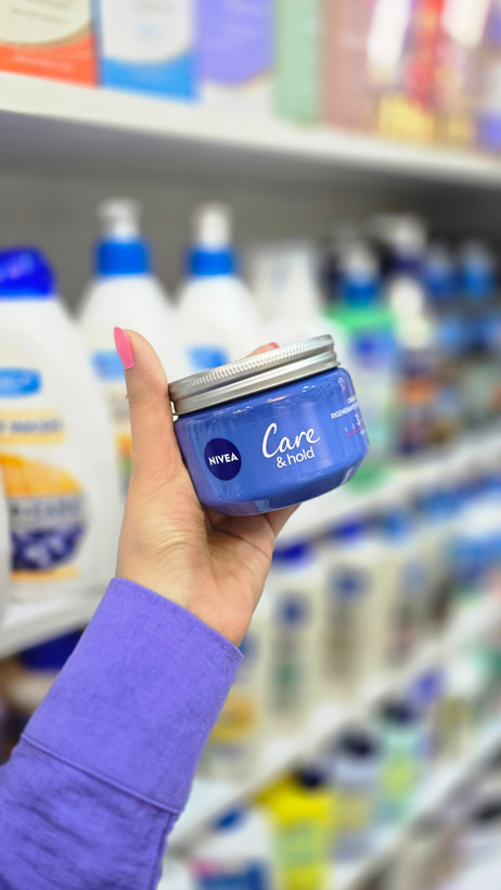 ژل کرم حالتدهنده مو نیوآ مدل Care & Hold در ظرف آبی