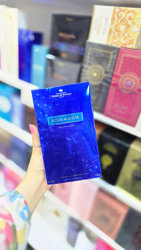 عطر Aqua di Aqua زنانه و مردانه با رایحه خنک و اقیانوسی