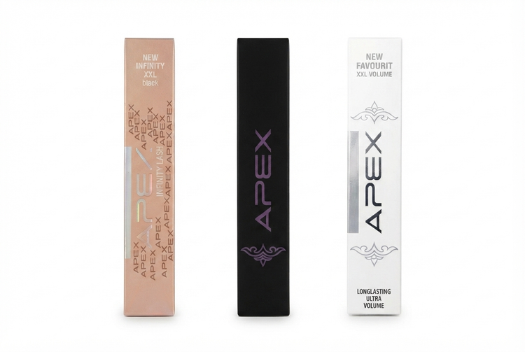 سه مدل ریمل اپکس APEX شامل New Favourit XXL Volume با جلوه حجمدهنده و پرپشتکننده، New Infinity XXL با اثر بلندکننده و تفکیککننده مژه، و New Infinity XXL Black با رنگ مشکی عمیق و جلوهای ماندگار، در بستهبندیهای سفید، رزگلد و مشکی